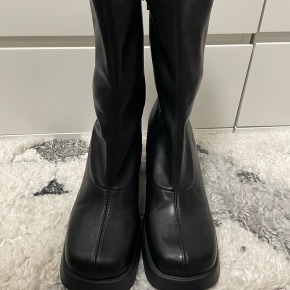 Steve Madden Klayton Black Boots - Picture 5 of 6